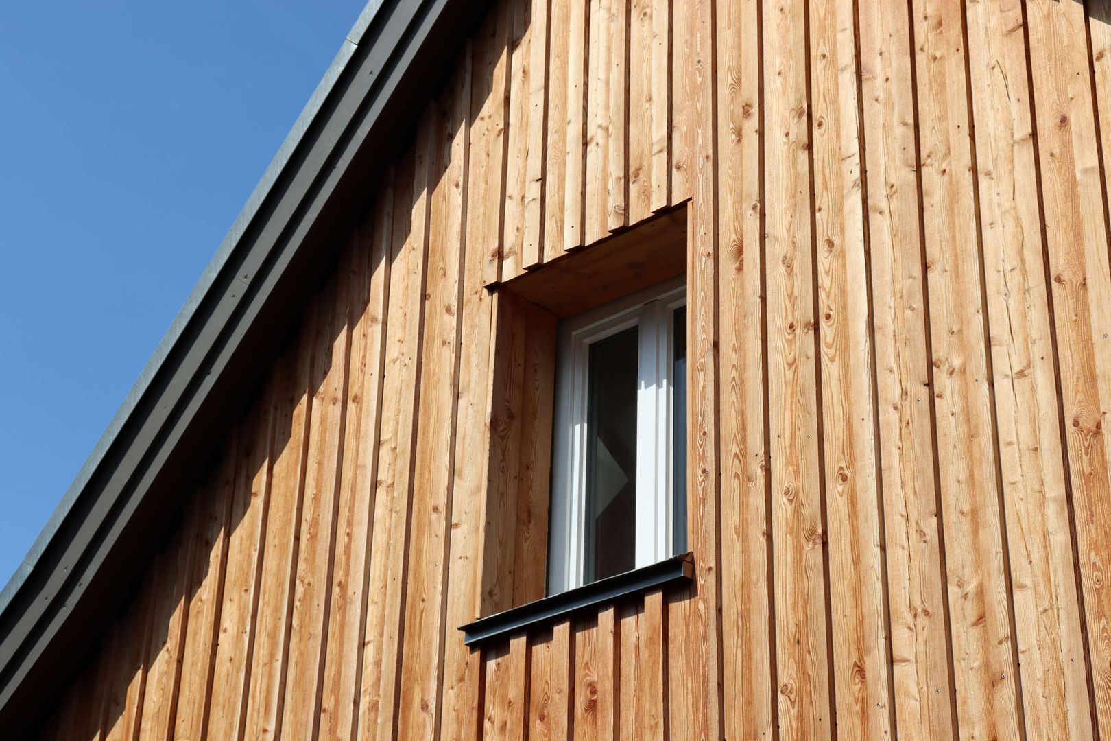 Fassade - hochwertige Holzarbeiten