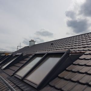 8) Dachfenster